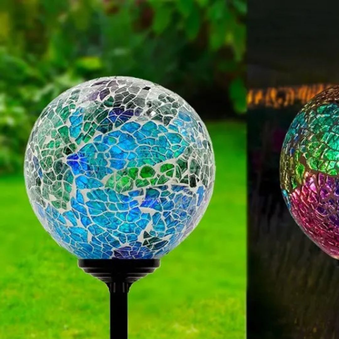 Solar Powered Outdoor Pole Light with Stake