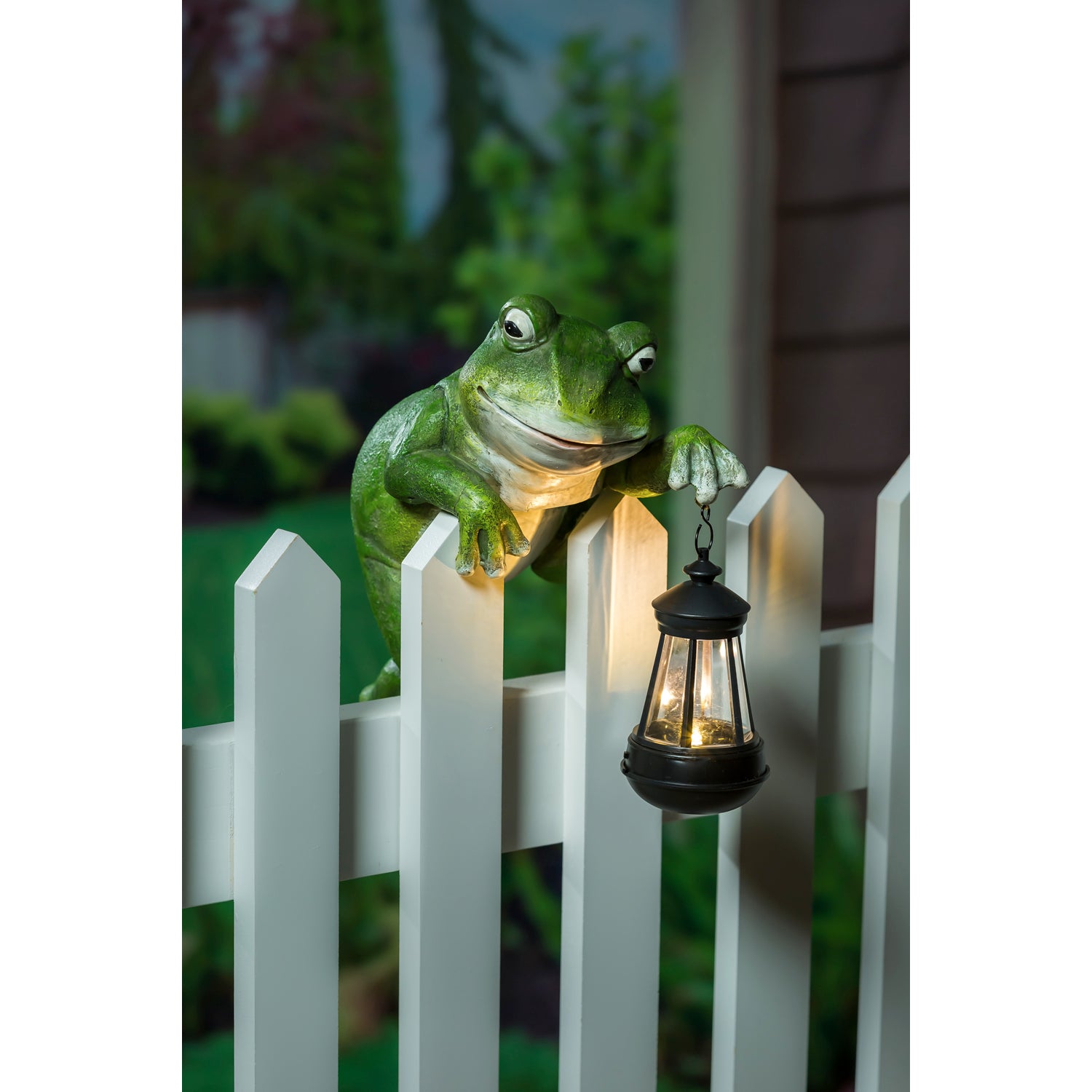 Fence Hanger with Solar Lantern