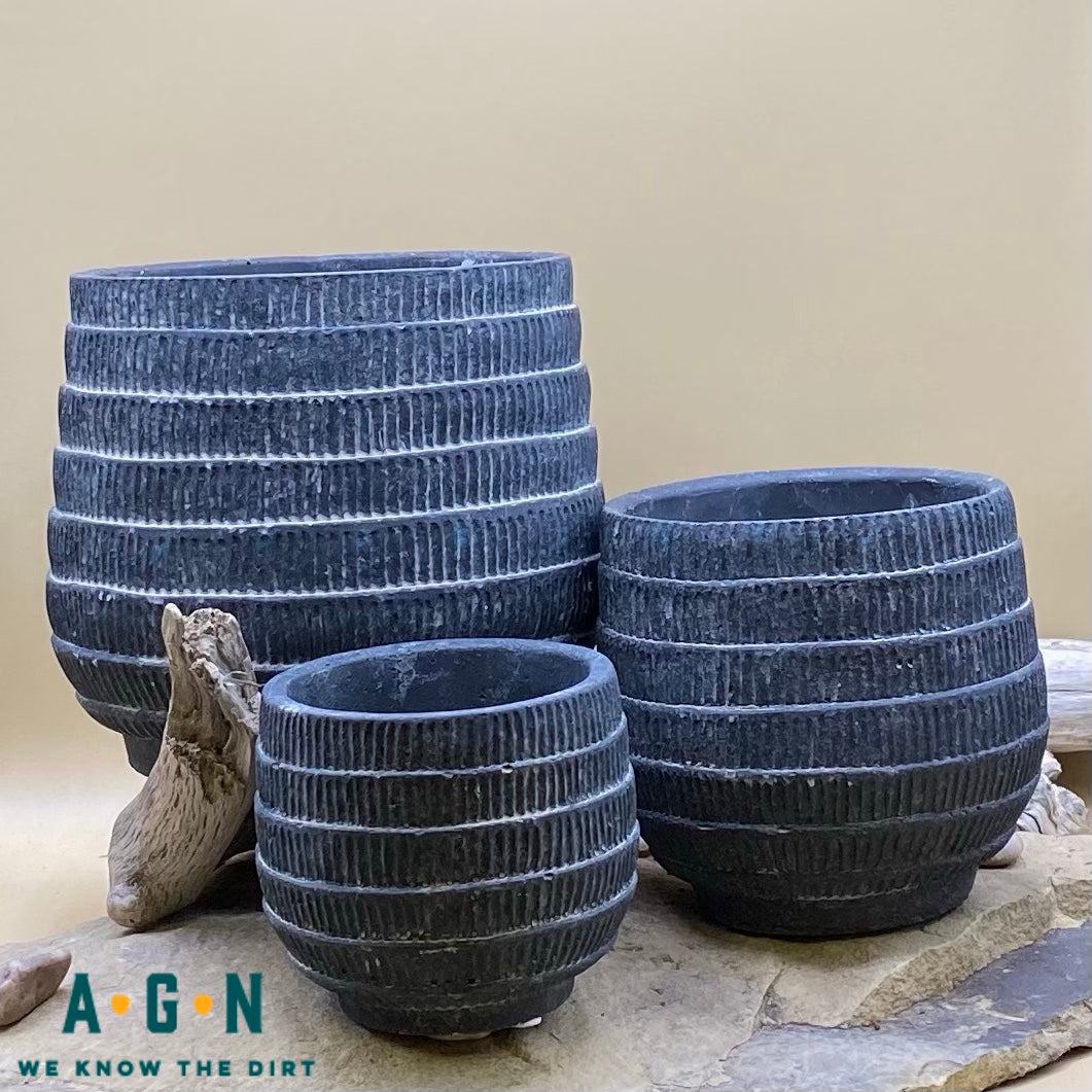 Cyrus Cement Cachepot, Black