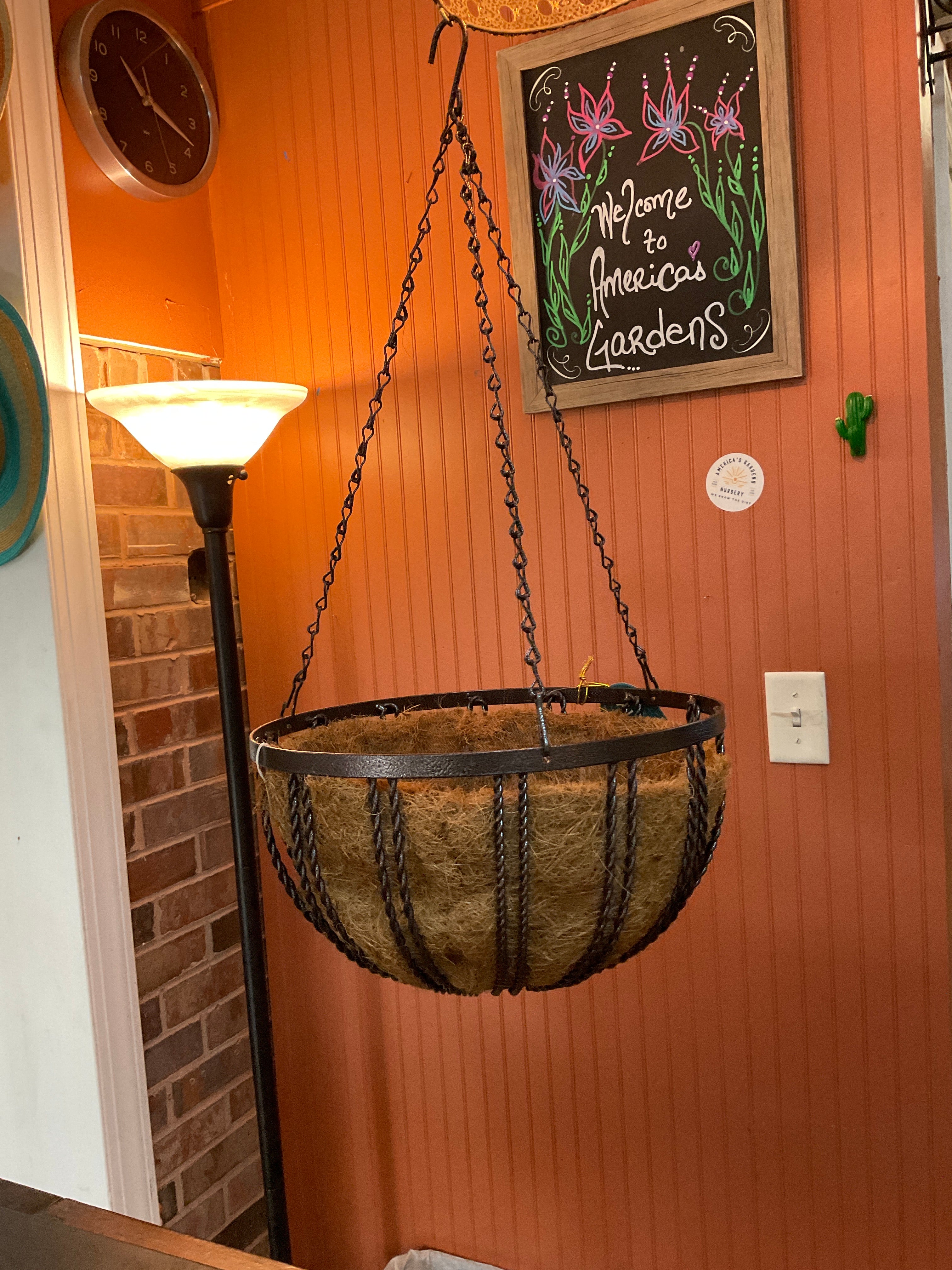 Hanging Diana Planter, 14“