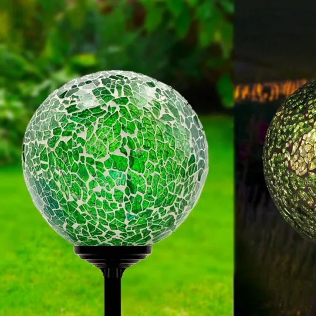 Solar Powered Outdoor Pole Light with Stake