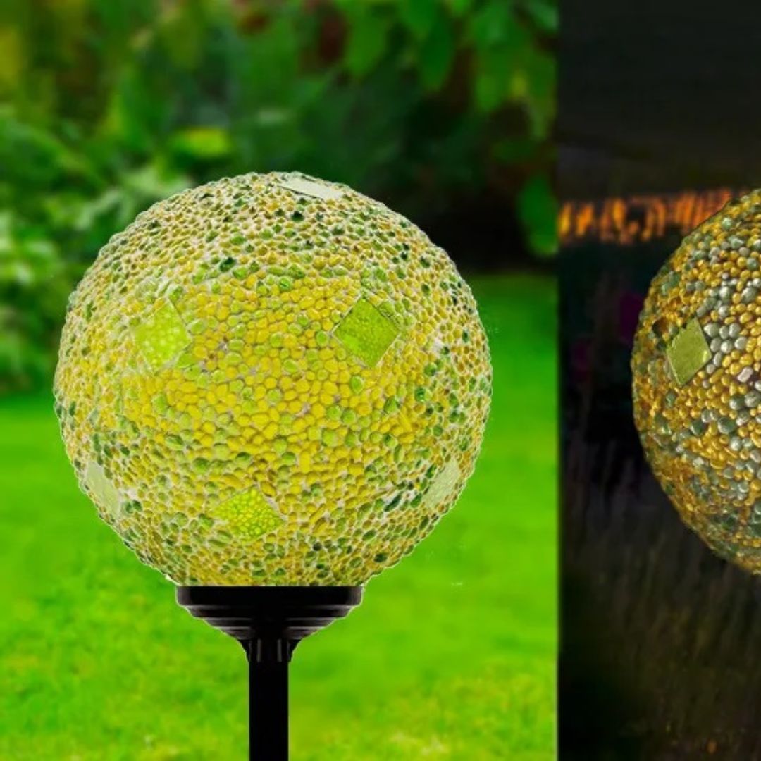 Solar Powered Outdoor Pole Light with Stake