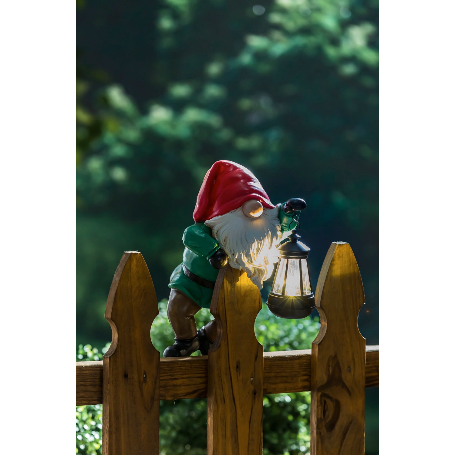Fence Hanger with Solar Lantern