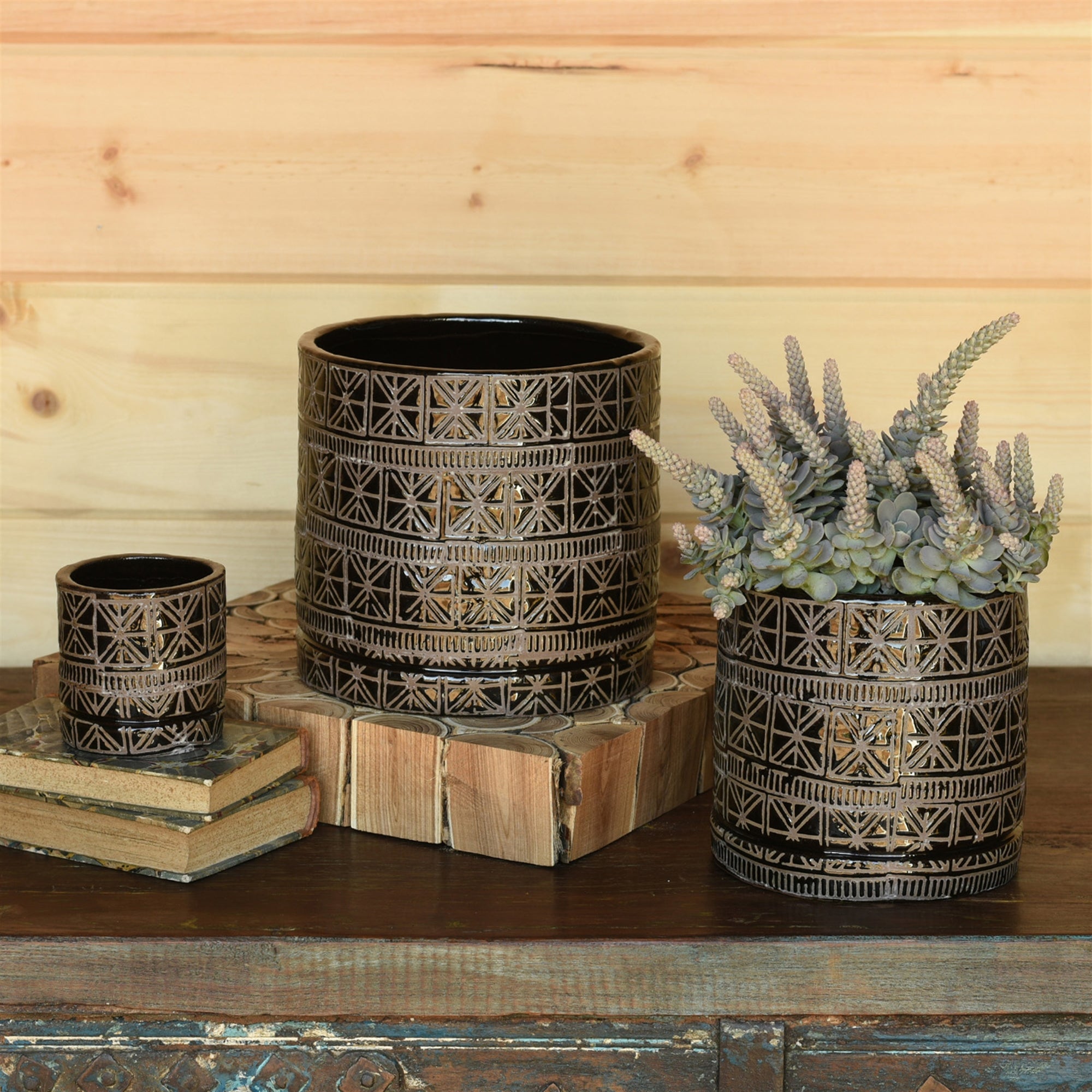Cusco Ceramic Dark Brown & White Cachepot - America's Gardens Nursery